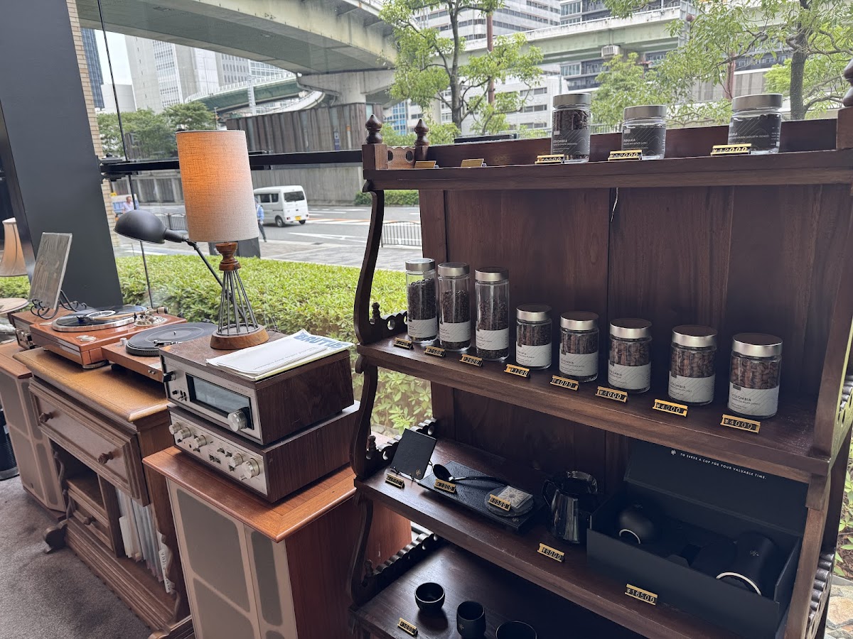 GLITCH COFFEE OSAKA 2