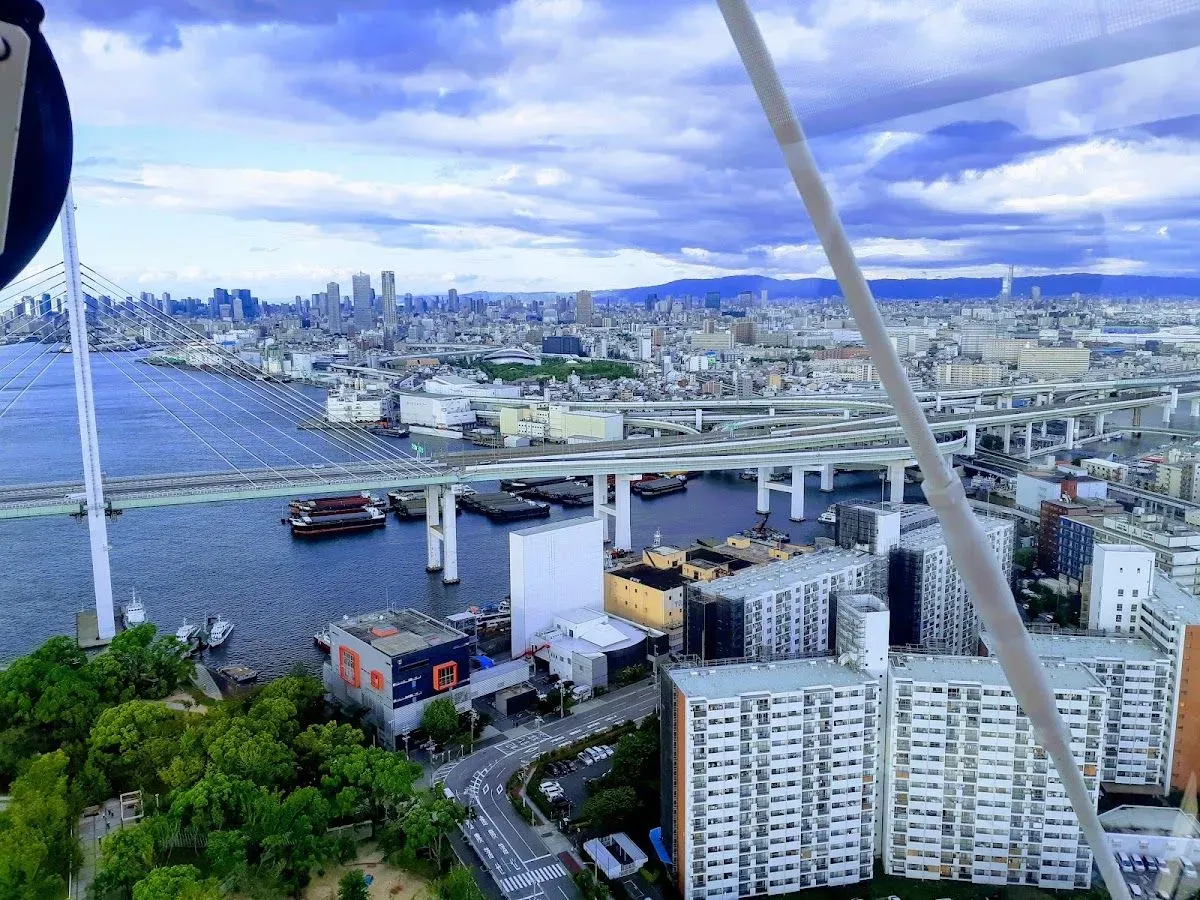 Tempozan Ferris Wheel 3