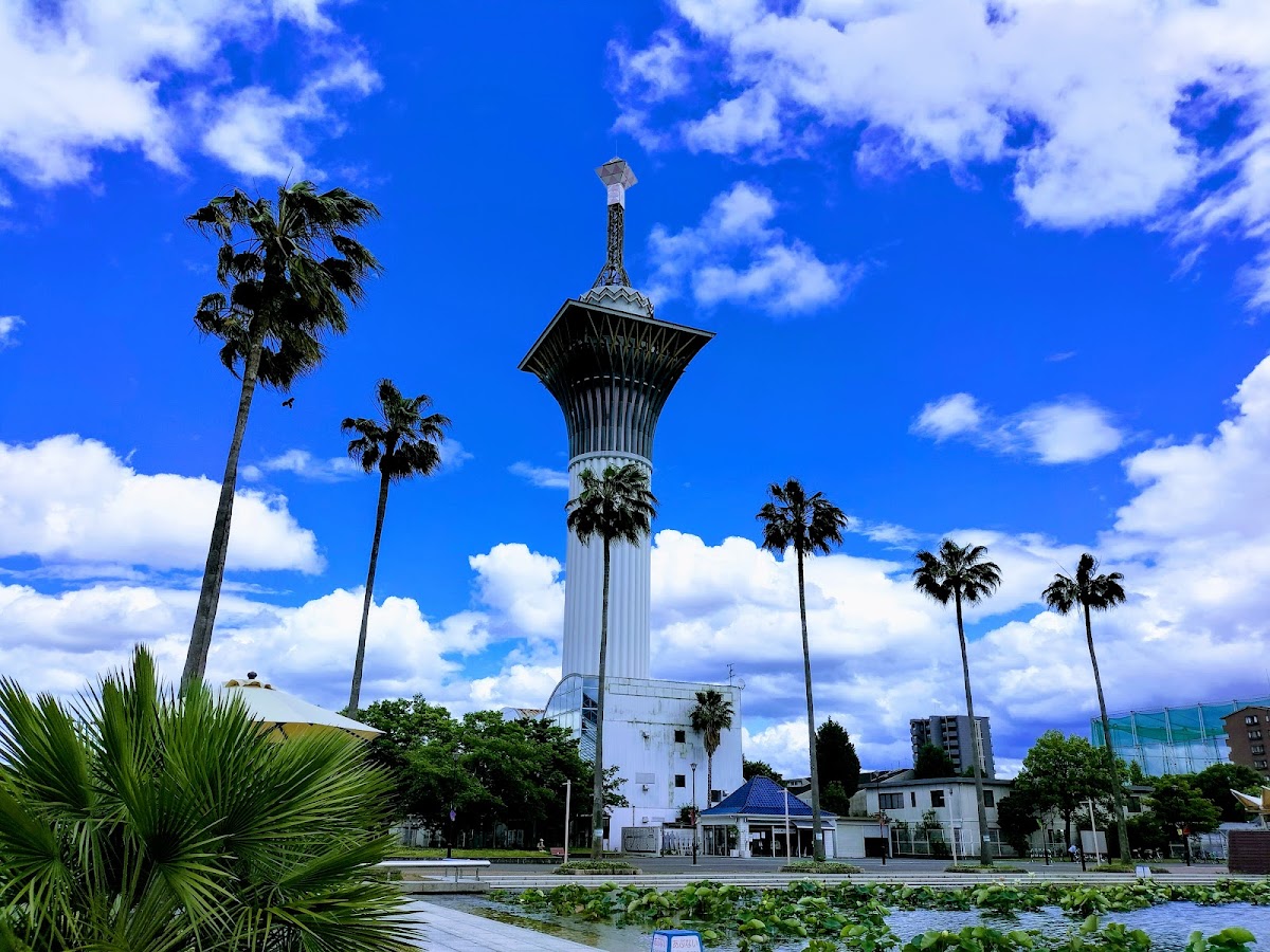 Tsurumi Ryokuchi Park 3