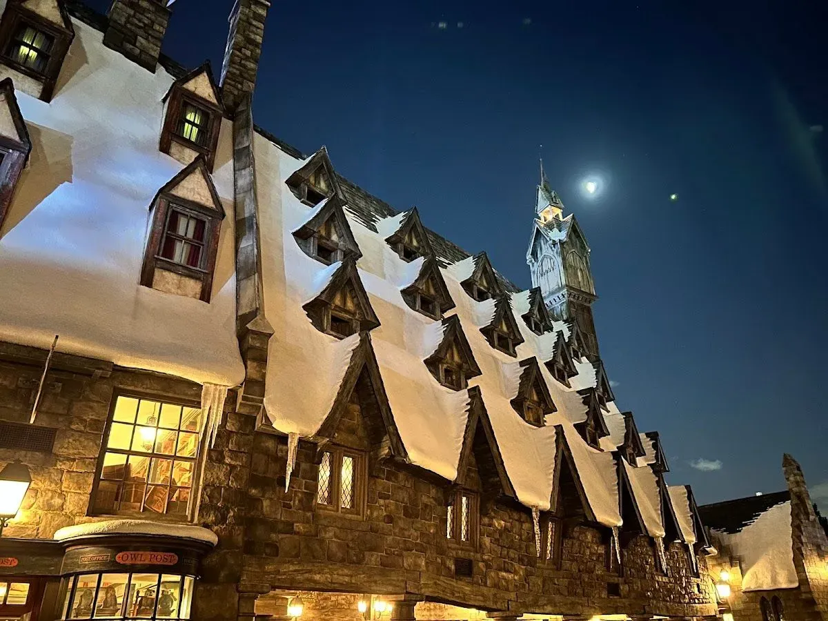 Hogwarts Castle 2