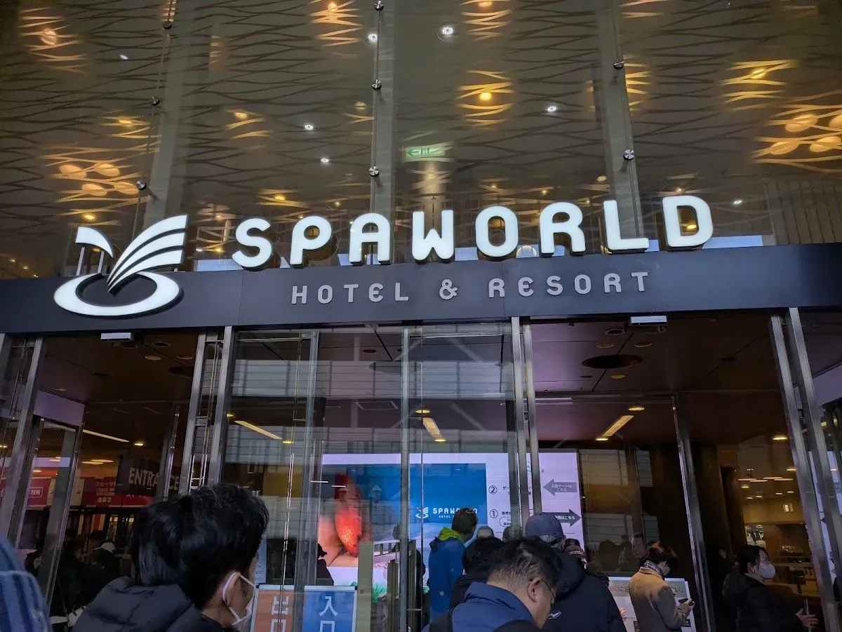 Spa World - The World's Largest Hot Spring 2