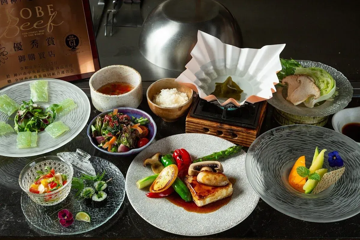 Kobe Beef Teppanyaki Steak WANOMIYA Oriental Hotel Store 2