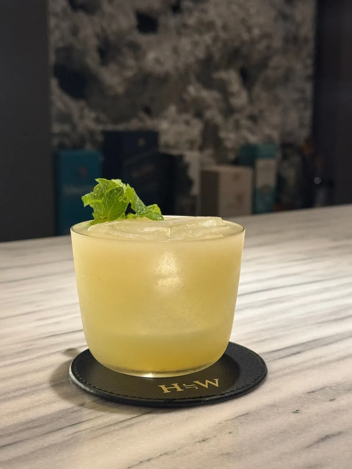 Hollow Bar 4