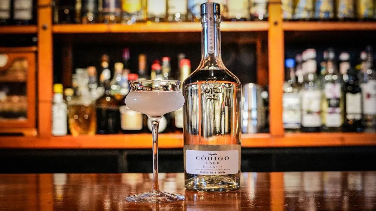 BAR LIVET Whisky & Cocktail ( SHINJUKU ) 3