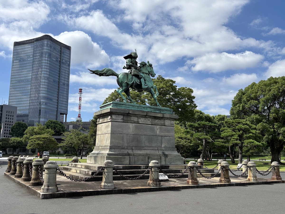Kokyo Gaien National Garden 3