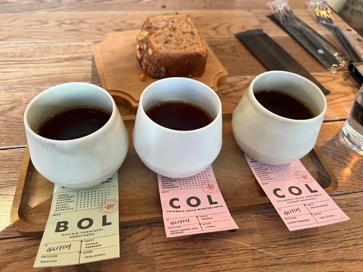 GLITCH COFFEE & ROASTERS 3
