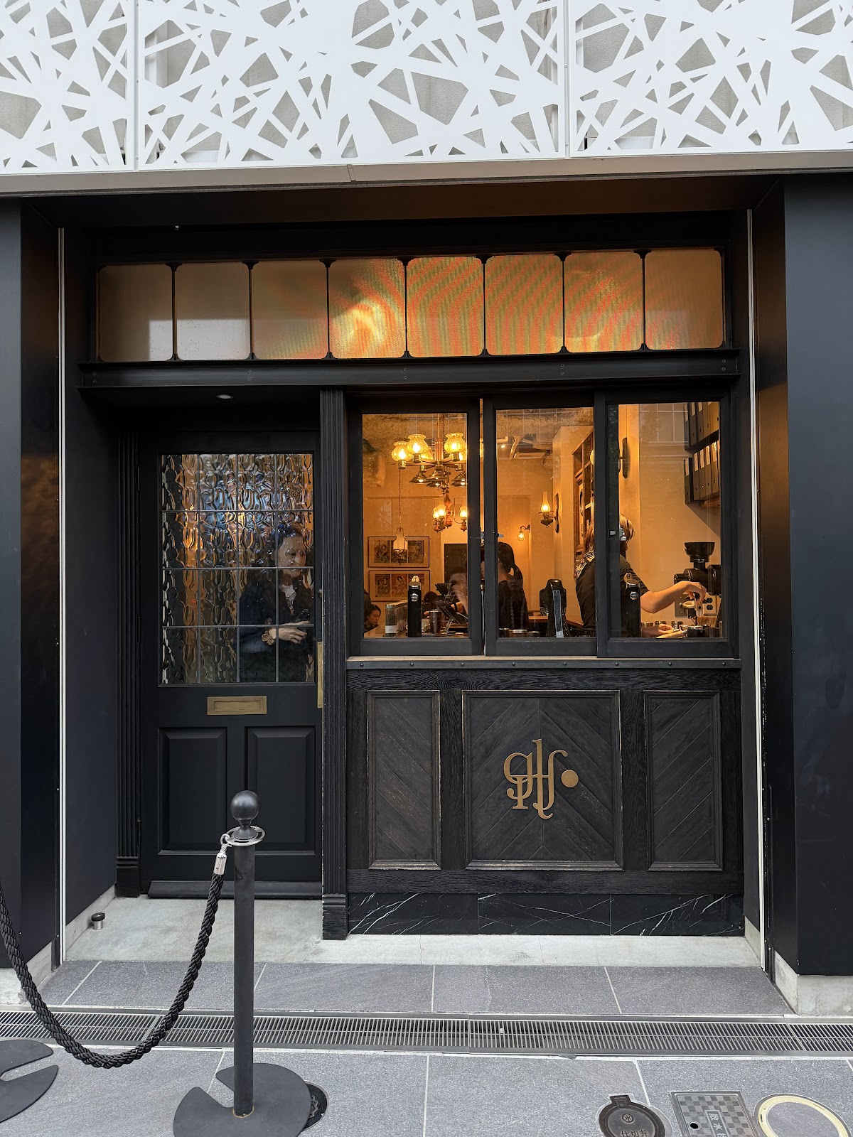 Glitch Coffee and Roasters GINZA 4
