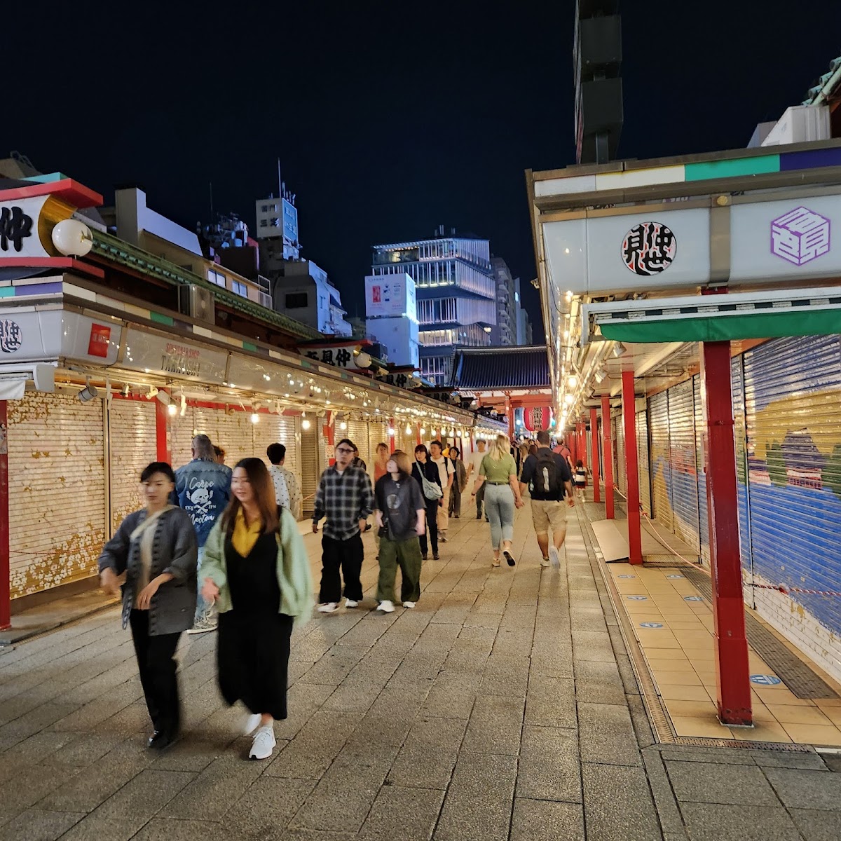 Nakamise Shopping Street 4