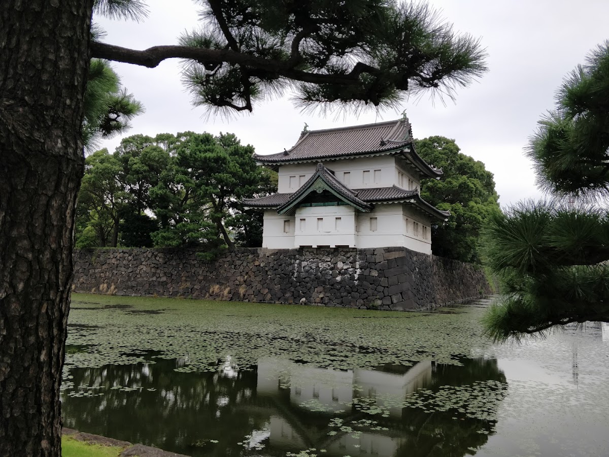 Imperial Palace East National Gardens 4