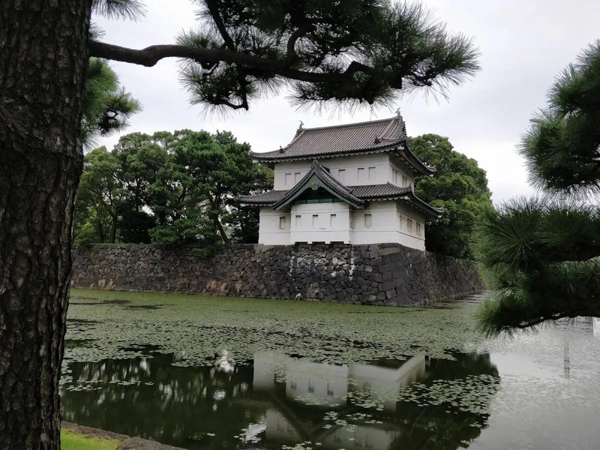 Imperial Palace East National Gardens 4