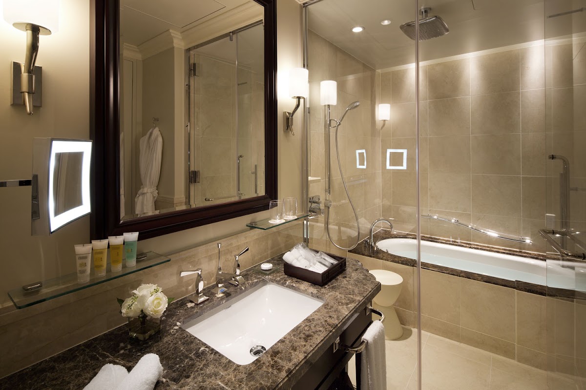 The Tokyo Station Hotel 3