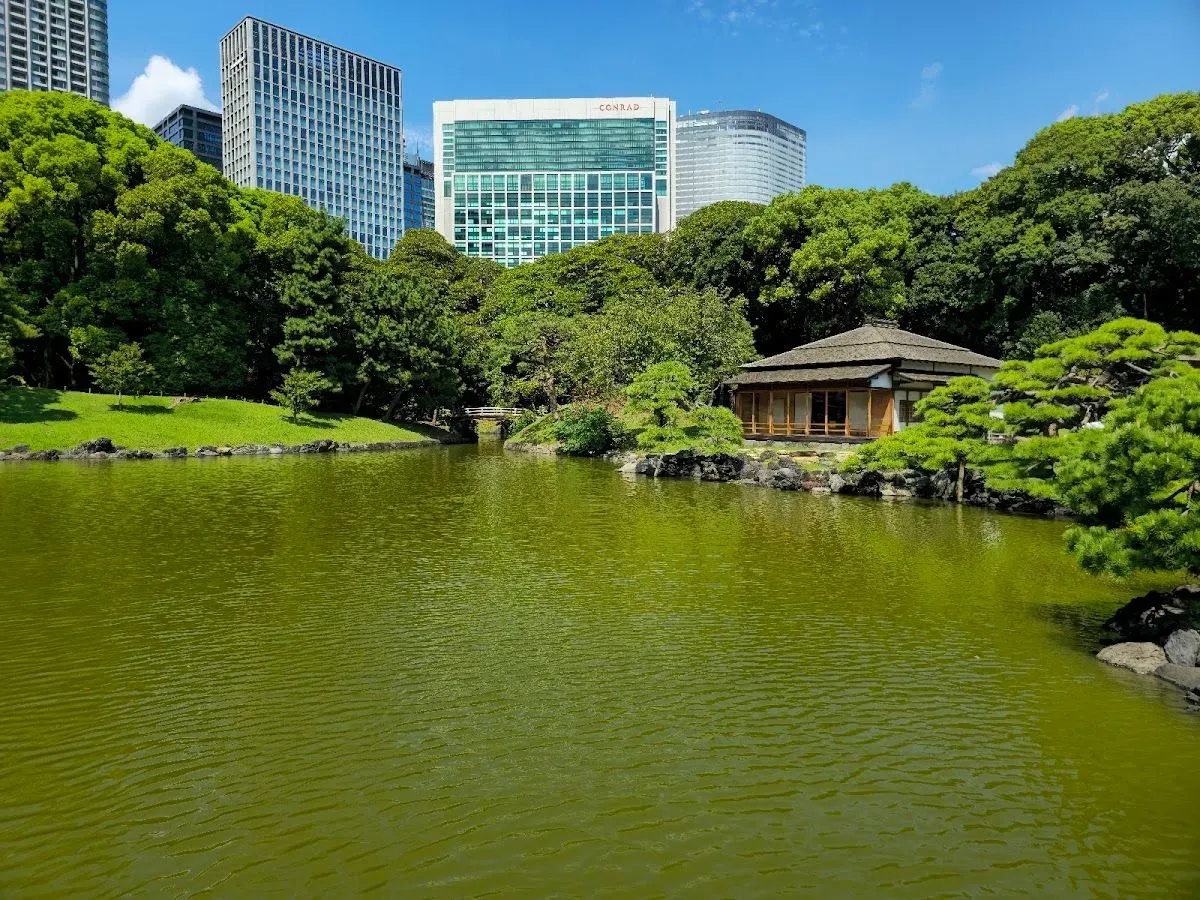 Hamarikyu Gardens