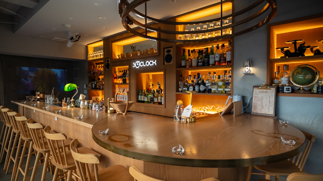 Bar 3o’clock