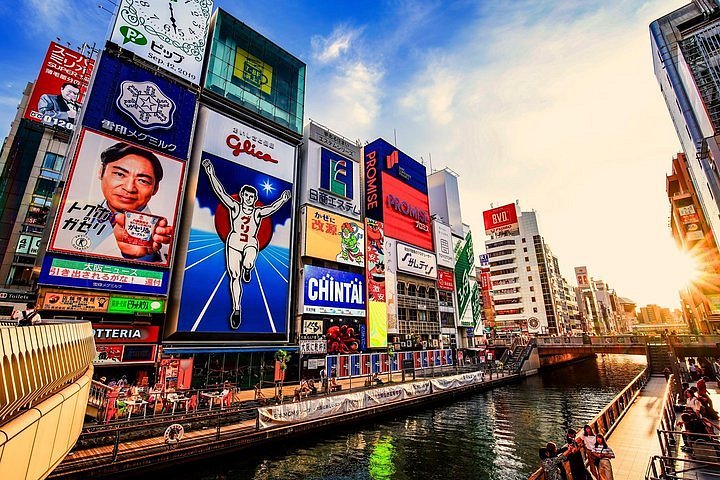 Private Osaka Introduction Tour — Dotonbori, Namba & Local Culture — small-group walking tour in Namba, Dotonbori, Shinsaibashi, Japan