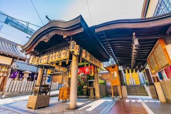 Private Osaka Introduction Tour — Dotonbori, Namba & Local Culture in Namba, Dotonbori, Shinsaibashi, Japan — photo 4