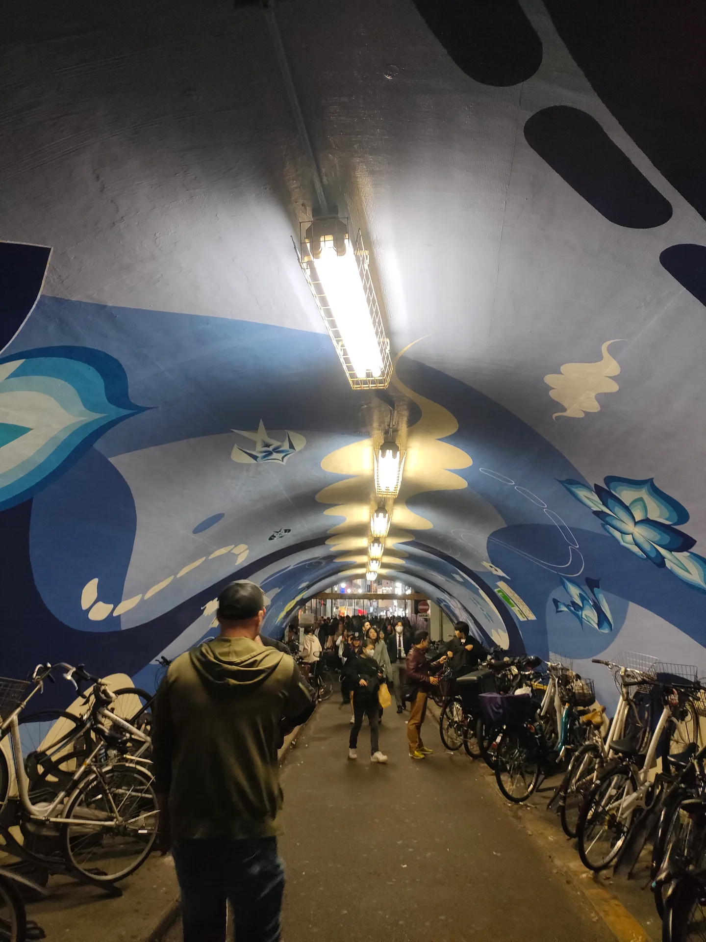 EXPLORE TOKYO STREET ART AND GRAFFITI SCENE in SHIBUYA/ HARAJUKU AND KOENJI, Japan — photo 4